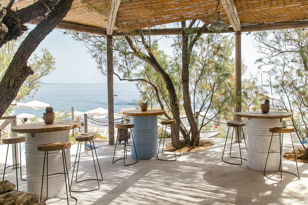 Gallery photo alt text