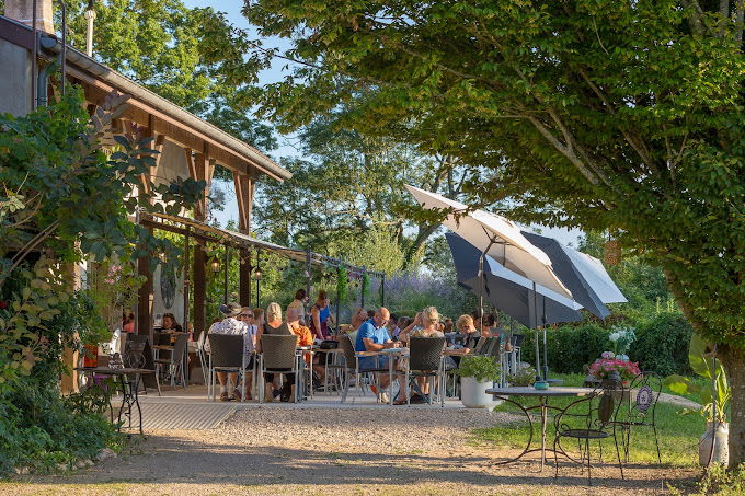 Gallery photo alt text