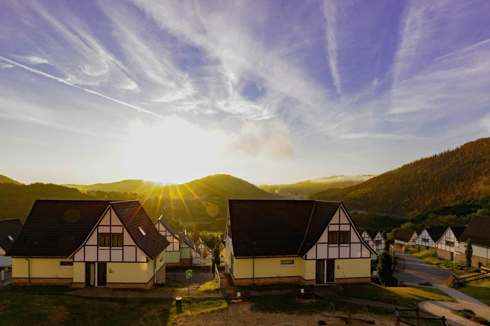 Panoramisch uitzicht op een zomerse dag in Duitsland