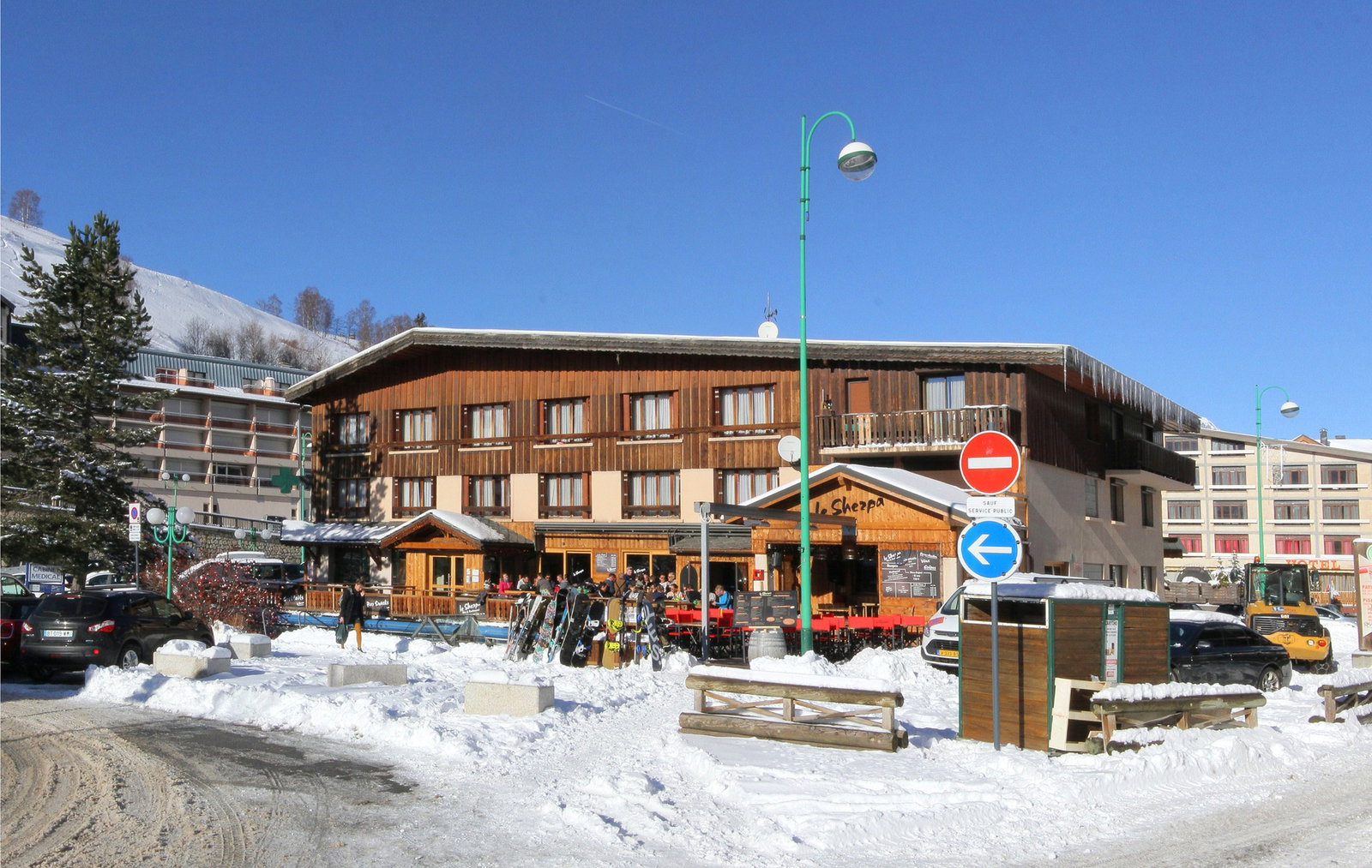 Gallery photo alt text