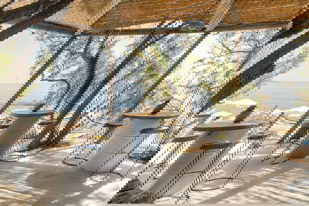 Gallery photo alt text