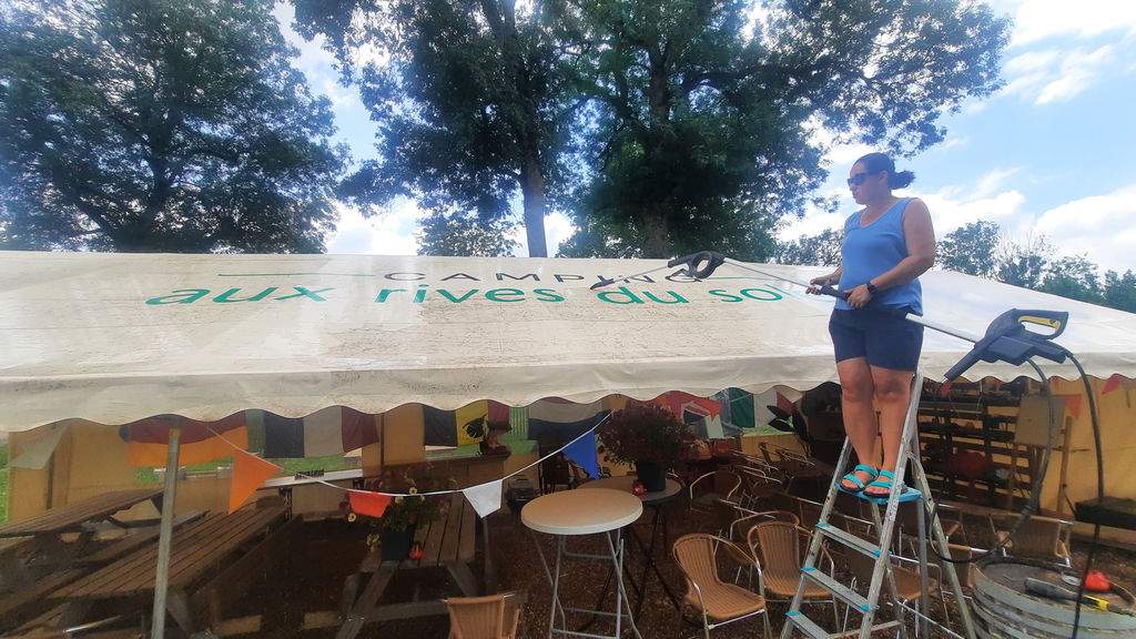 Gallery photo alt text