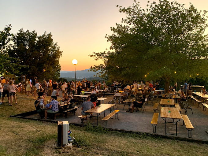 Gallery photo alt text