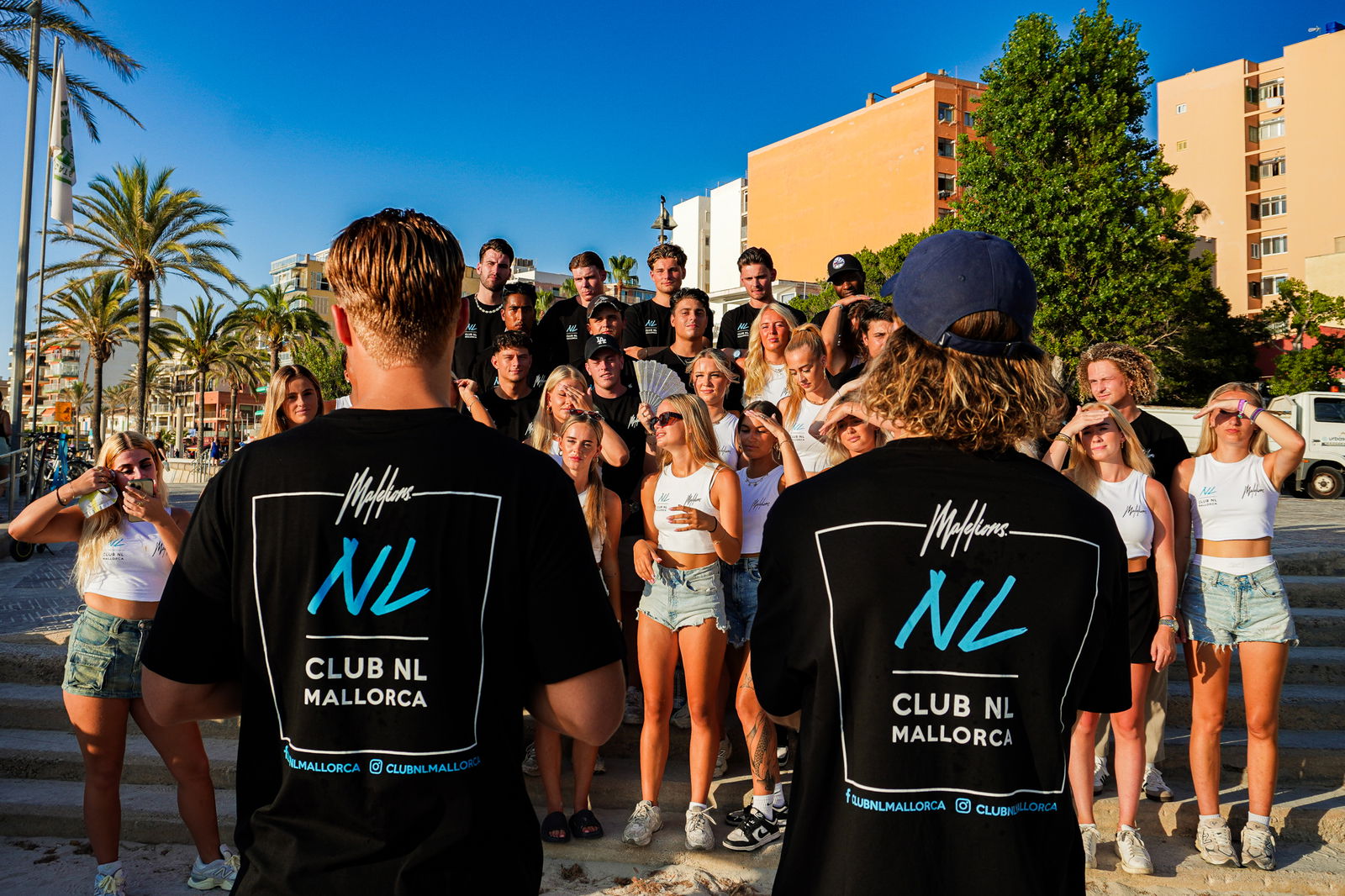 Teamfoto van clubmedewerkers op Mallorca