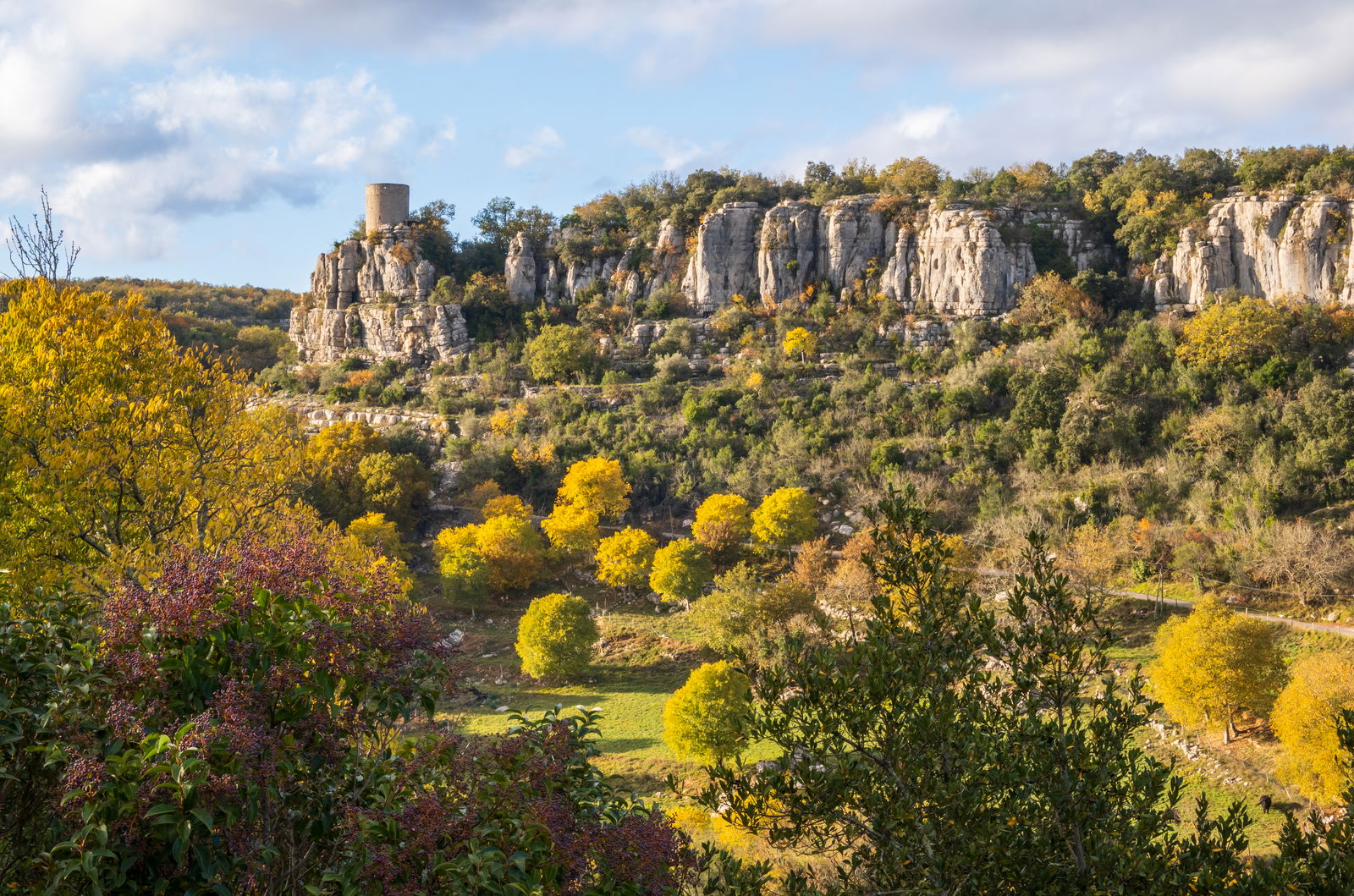 Landschap met rotsen in de Ardeche