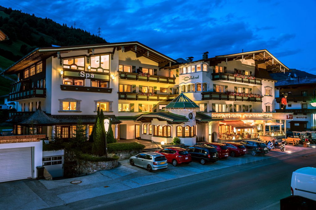 Gallery photo alt text