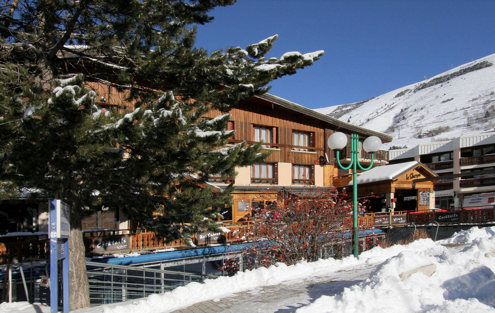 Gallery photo alt text