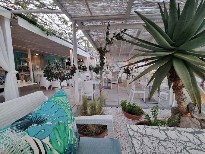 Gallery photo alt text