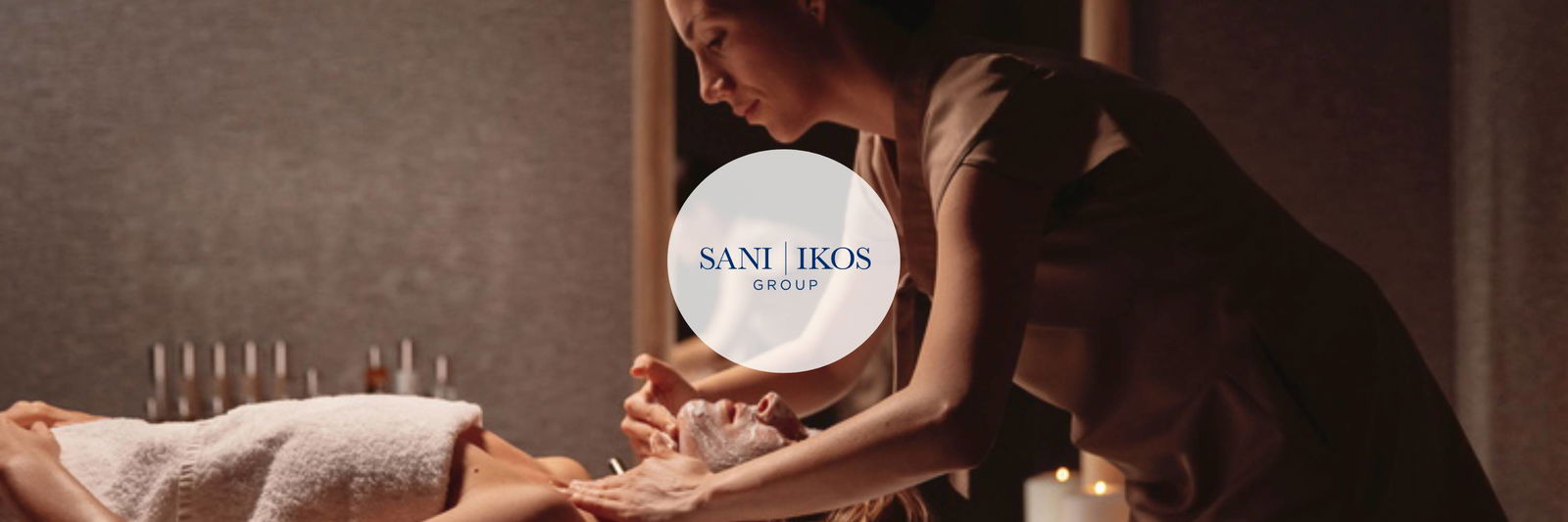 Spa therapeut in luxe resort